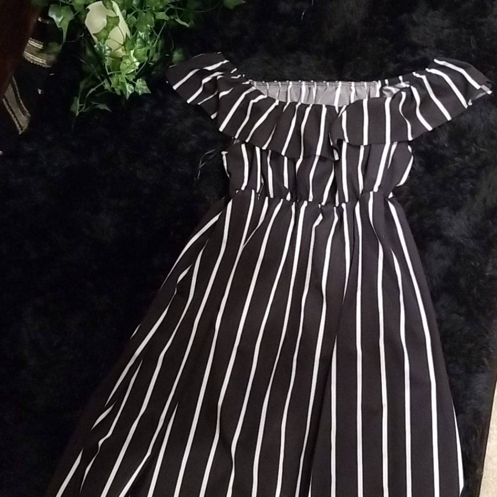 ❤❤❤Shein curve off SHOULDER dress